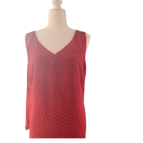 Beautiful floral and polka dot shirt size M/L - Picture 2 of 4